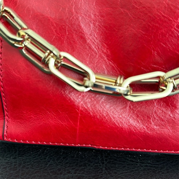 Vince Camuto Leather Bucket Bag with Chain Strap - Ivy - Picture 3 of 8